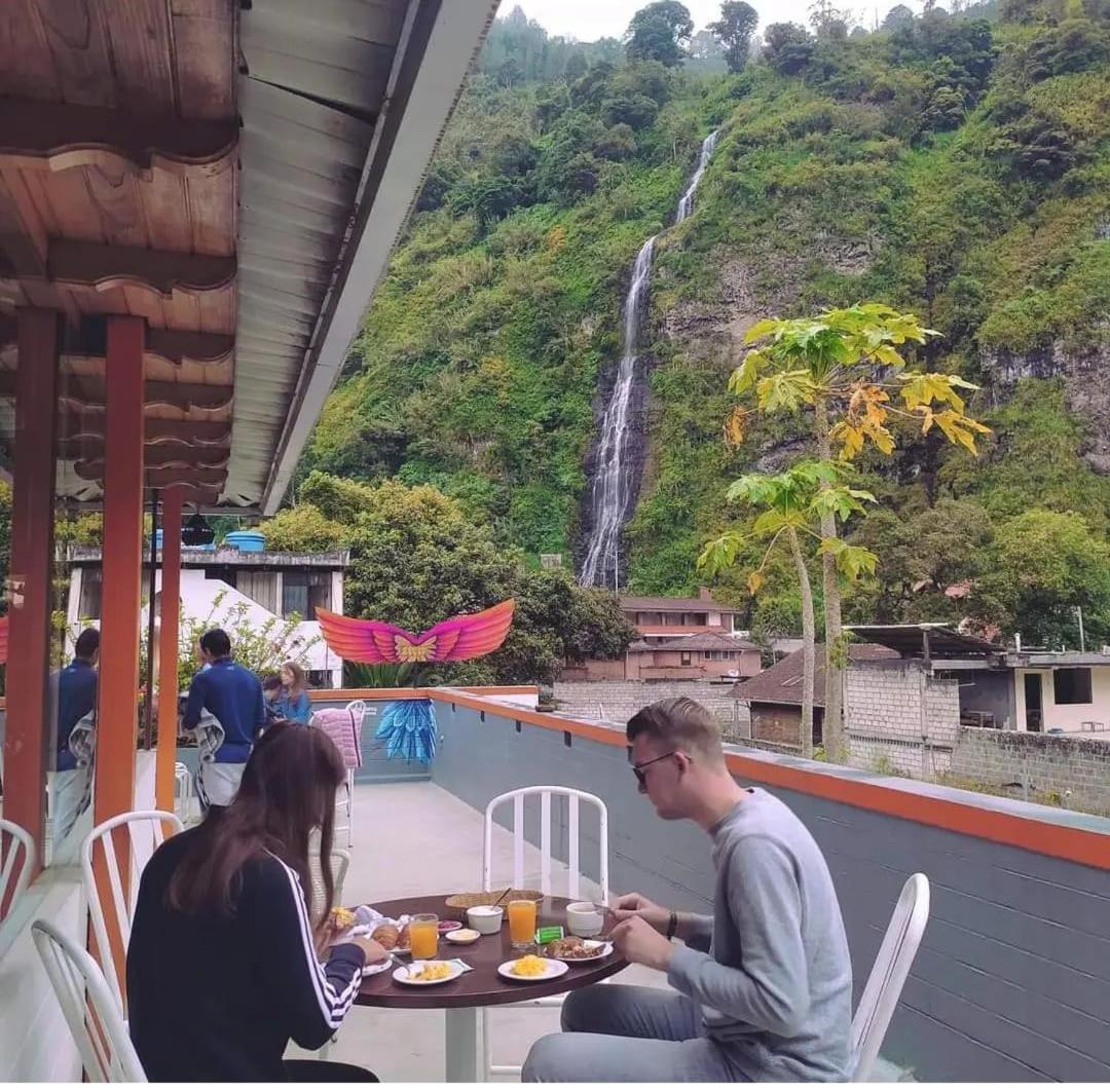 Hostal Chimenea 바뇨스 외부 사진